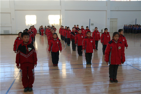 小学生广播体操简讯_体操广播简讯小学生怎么写_体操广播简讯小学生视频