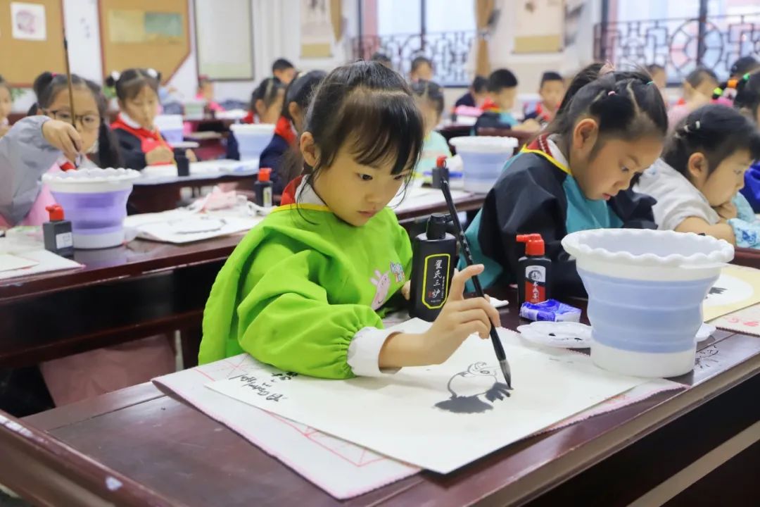 体育百科古筝视频教学_古筝体验课视频_百科视频古筝体育教学